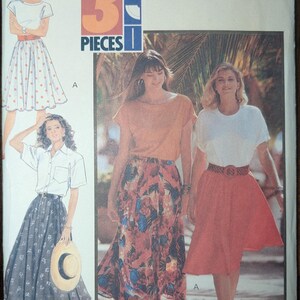 Uncut Butterick Sewing Pattern #4938 for Misses&#39; Skirts. Sizes 6-10.