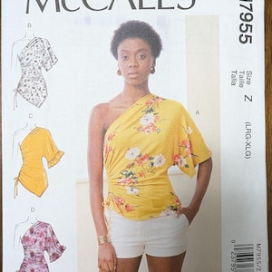 Uncut McCall&#39;s Sewing Pattern #M7955 for Misses and Misses&#39; Plus Size Tops with Sleeve and Hemline Variations. Sizes L-XL.