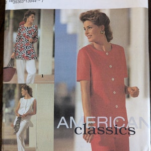Uncut Simplicity Sewing Pattern #8369 for Misses&#39; Pants or Shorts and Top. Sizes 12-16.