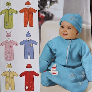 Uncut Simplicity Sewing Pattern #1565 for Babies&#39; Bunting, Romper and Hats. Sizes XXS-XS-S.