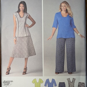 Uncut Simplicity Sewing Pattern #1431 for Women&#39;s Dress or Tunic, Pants and Skirt. Sizes 20W-28W.