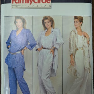 Uncut Butterick Sewing Pattern #4431 for Misses&#39; Shirt, Top and Pants. Sizes 8-12.
