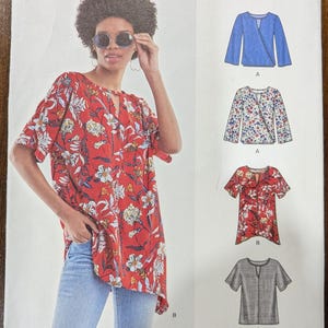 Uncut New Look Sewing Pattern #6555 for Misses and Misses&#39; Plus Size Tops with Sleeve and Hemline Variations. Sizes XS-XL.