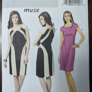 Uncut Butterick Sewing Pattern #5677 for Misses&#39; Dress. Sizes 6-12.