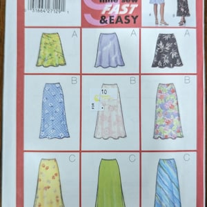 Uncut Butterick Sewing Pattern #5431 for Misses&#39; Skirts. Sizes 6-10.
