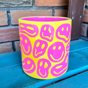 Big flower pot smiley neon pink yellow smile plant y2k decoration handmade garden gardening home decor neon gift living room bedroom