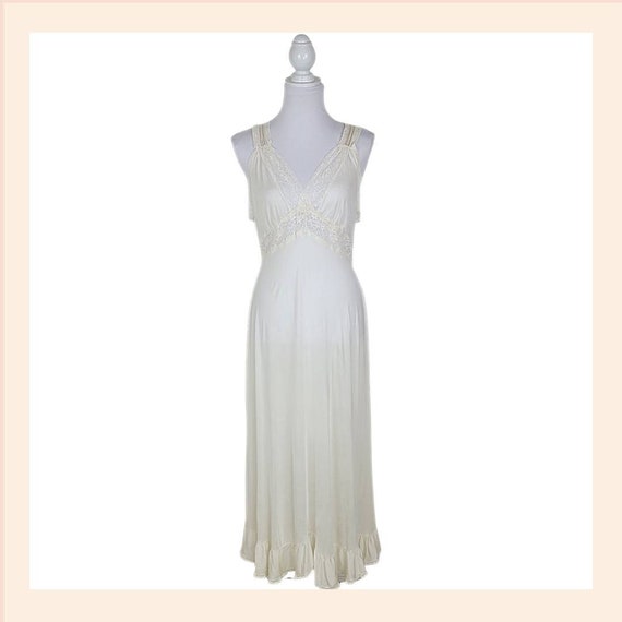 Vintage Large Lace Ivory Nightgown Sleepwear Maxi
