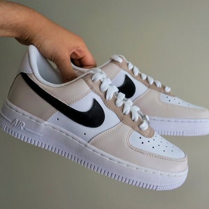 Af1 black tick outlet