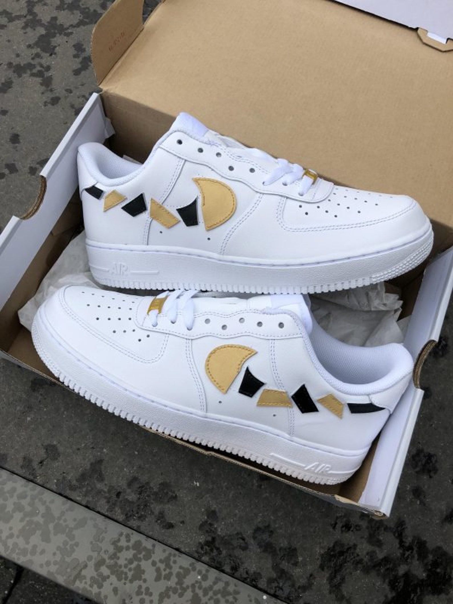 air force 1 broken swoosh