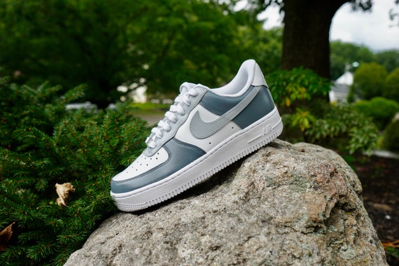 Nike Air Force 1 '07 LV8 'Wolf Grey' | Men's Size 11