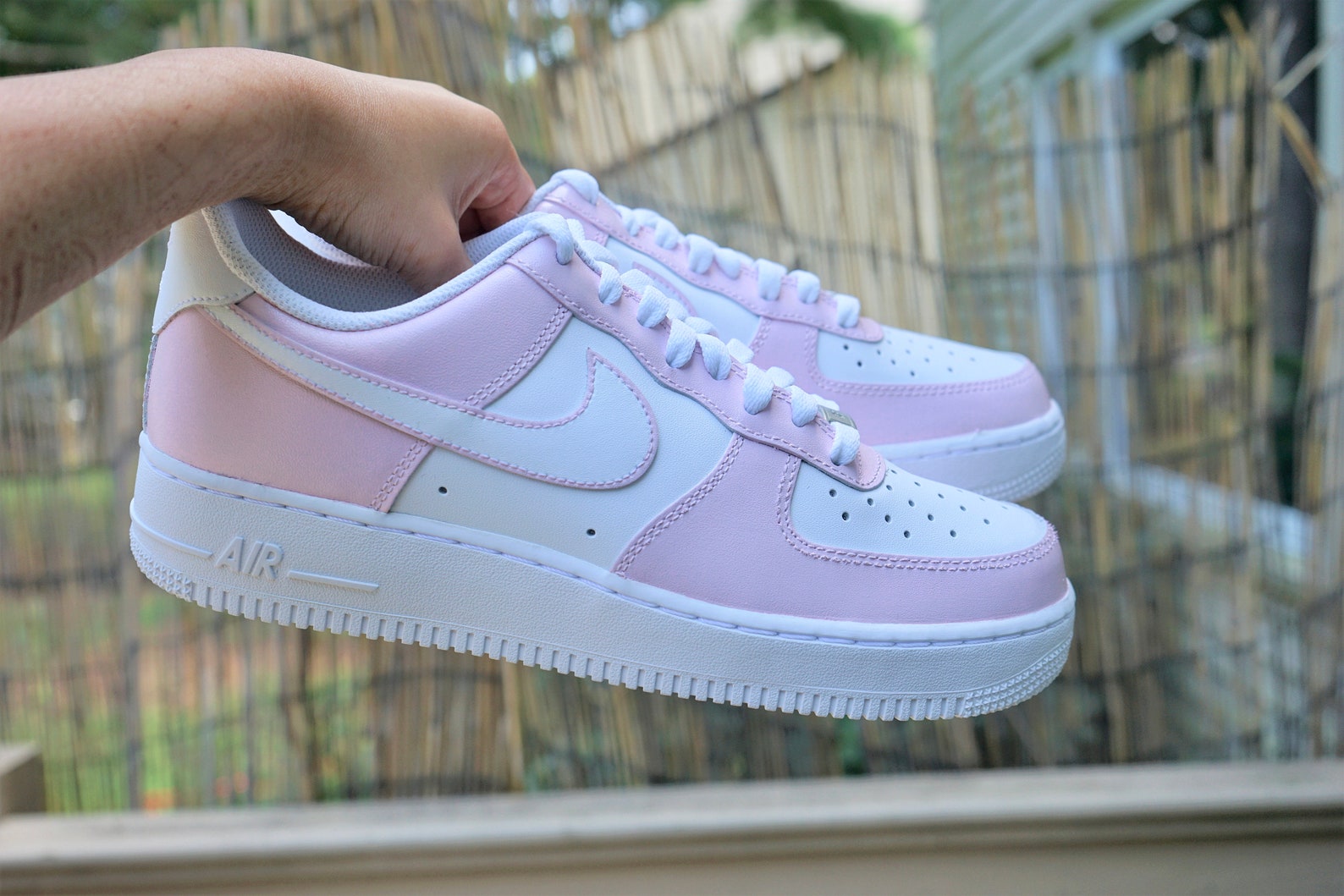 pale pink air force 1 pixel trainers