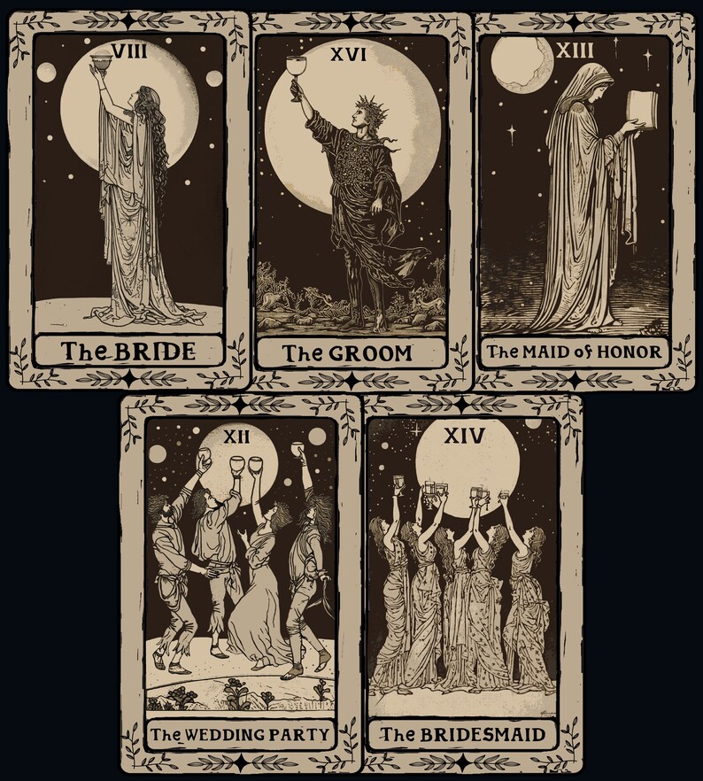 Op de afbeelding: Vijf vintage tarotkaarten met zwart-wit illustraties die een huwelijksthema uitbeelden. De kaarten zijn gelabeld met "De Bruid", "De Bruidegom", "De Bruidsmeisje", "Het Huwelijksfeest" en "De Bruidsmeisje".