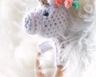 Crochet baby rattle *Mandy the Unicorn*