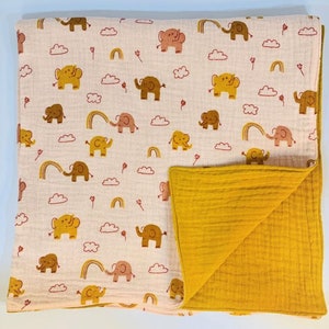 100% Organic Cotton Muslin Baby Burp Cloth/Comfort blanket - Handmade - Perfect baby Gift bild 3