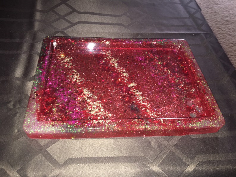 red pink and silver glass Serving TrayDecorative Trayrolling tray:Made of Pure Resin and Crushed Glass Deep red and pink