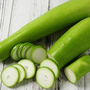 Indian Bottle Gourd HEIRLOOM 15+ Seeds 100% Organic Non GMO