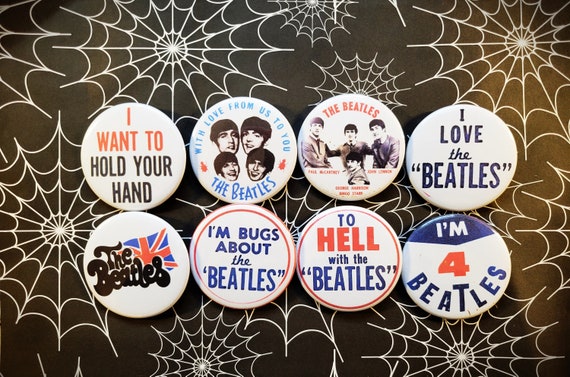 Classic  REPRODUCTION Collection Button Details about   BEATLES 3" LARGE Pinback 