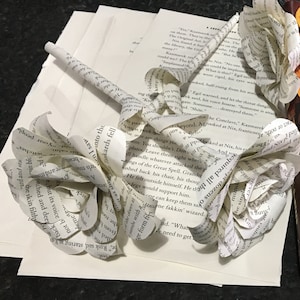 Upcycled Book Page Flowers, Book Flowers, Paper Flowers, Recycled Flowers