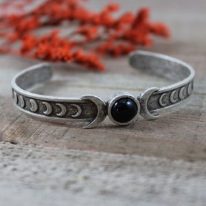 Black Onyx Bracelet Cuff, Moon Phase Bracelet for Her, Triple Moon Bracelet, Celestial Jewelry Witchy Christmas Gifts for Women, Moon Gifts