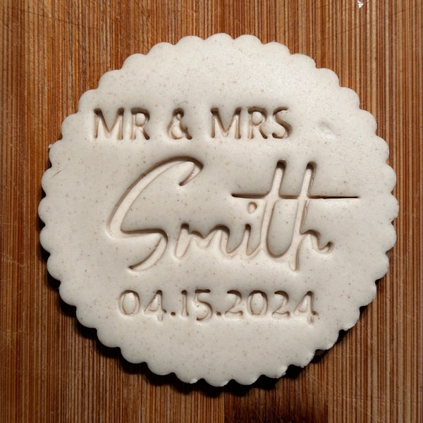 Mr and Mrs Custom Cookie Cutter with Names and Date | Wedding | Anniversary