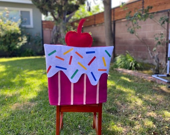 Fuchsia  Cupcake Chair Cover