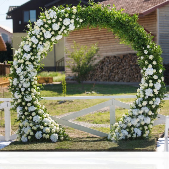 Arco In Metallo Per Matrimonio E Feste – 2,0 X 2,1 M, A Forma Di Cuore, In Acciaio Al Carbonio, Resistente, Con Piedini A T, Per Palloncini, Fiori E Tulle