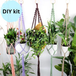 DIY macrame kit, Hanging Basket macrame kit, DIY plant hanger macrame kit, Scandinavian Decor, beginner macrame kit, DIY craft kit