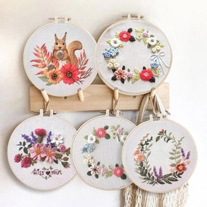 Embroidery Kit For Beginner| Modern Embroidery Kit with Pattern| Flowers Embroidery Full Kit with Needlepoint Hoop| DIY Craft Kit| Squirrel