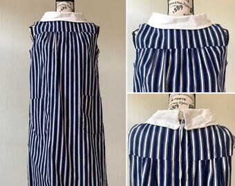 Vintage 1960s Shift Dress by "Queen Be" | Blue and White 60s Mod Mini Dress