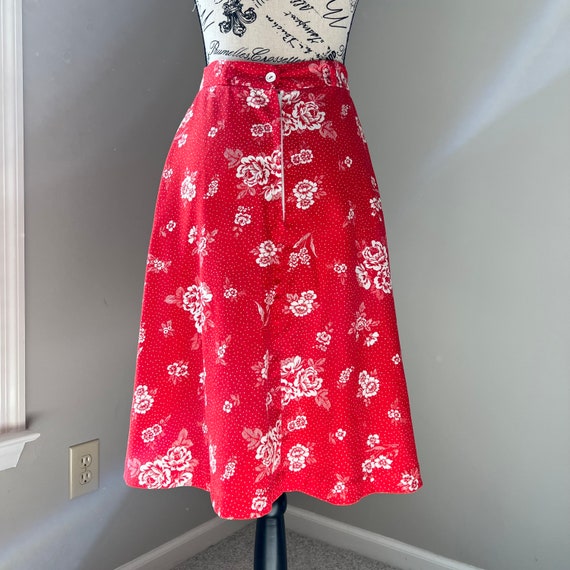 1970s red skirt with white flowers and waist sash… - image 4