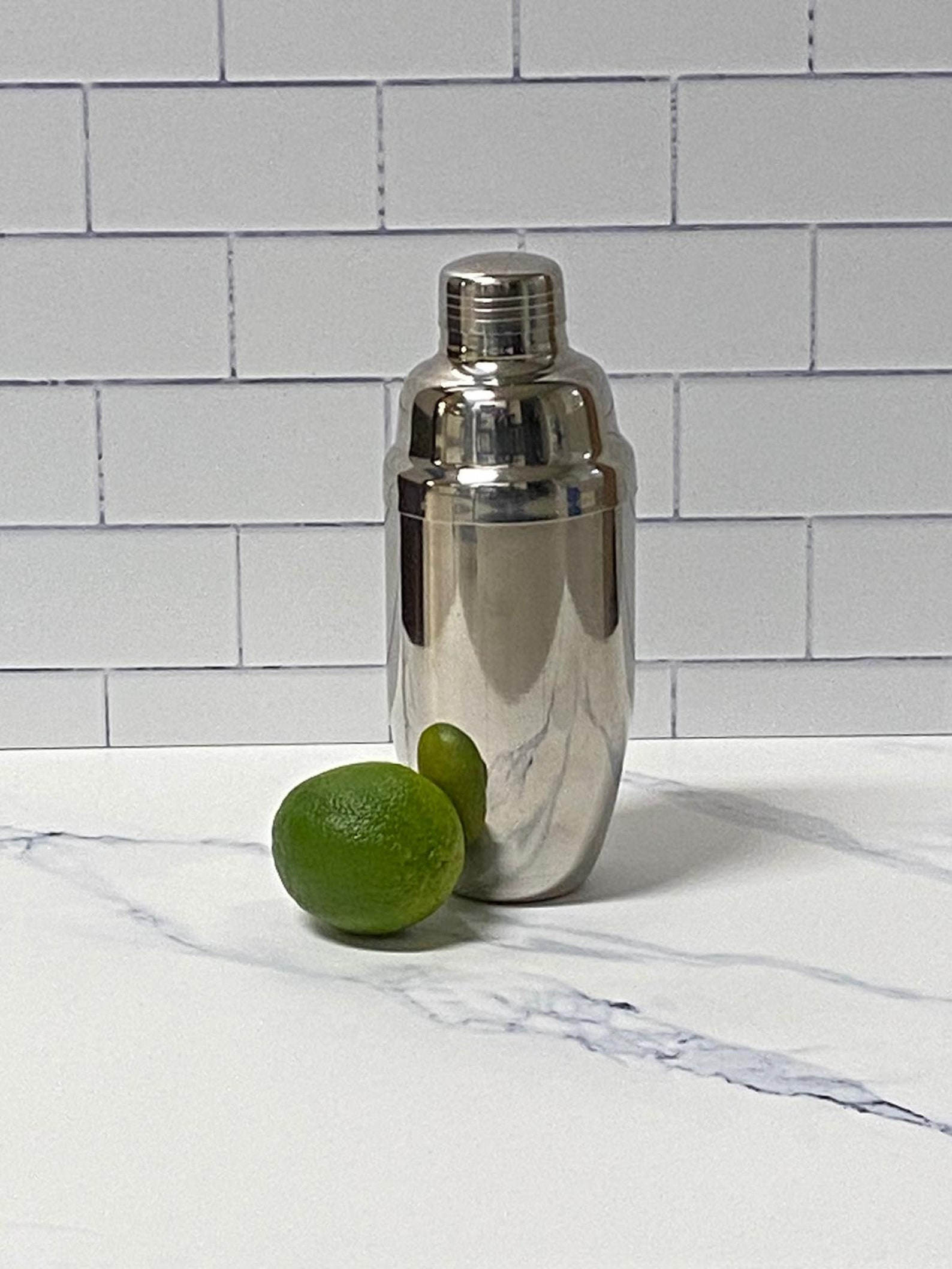 Cocktail Shaker 24 Oz Stainless Steel. Cocktail Shaker. Cocktail