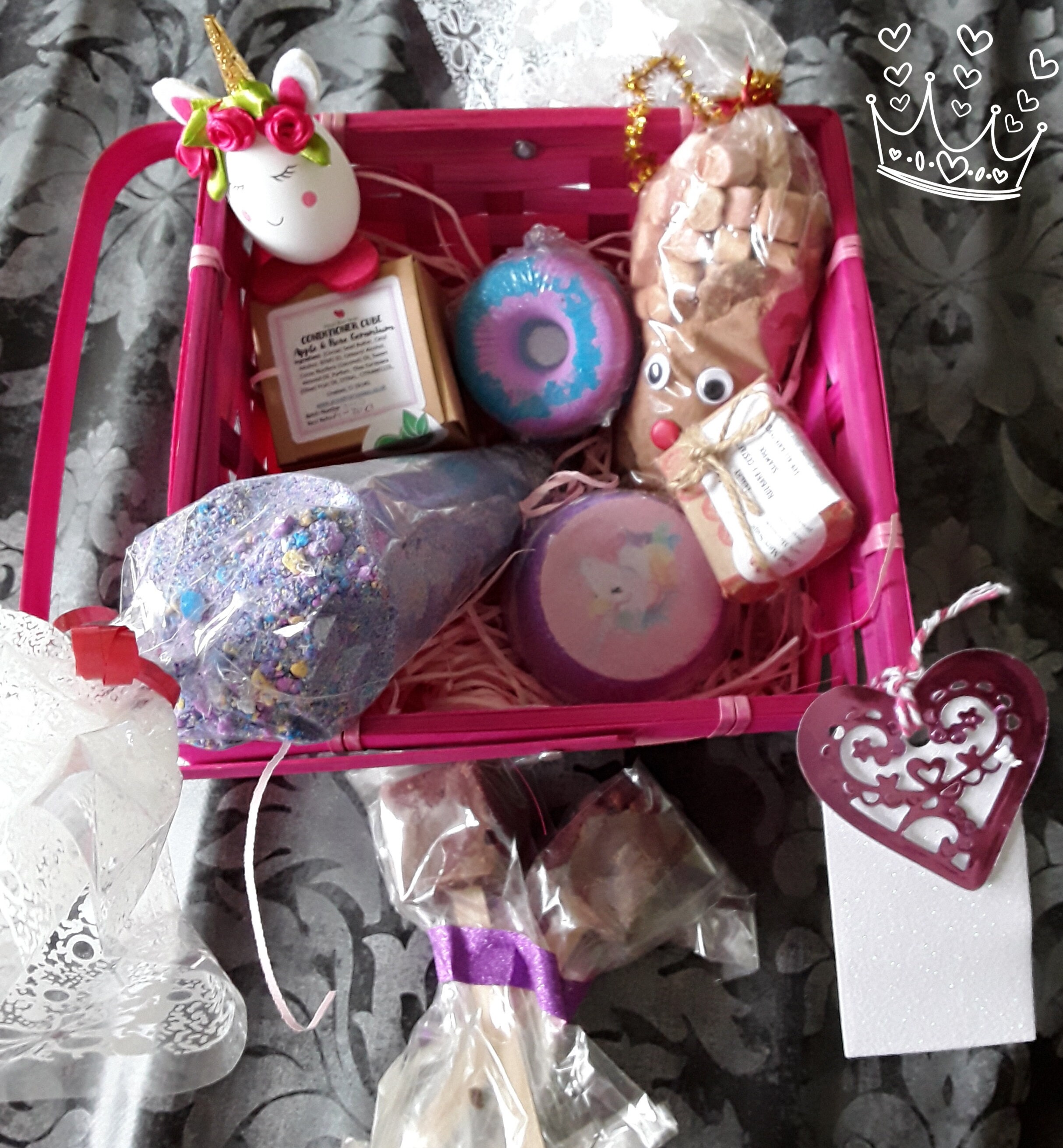 Wellbeing hampers for young ladies Etsy