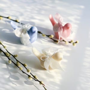 Soywax Sping Bird Candle | Bird candle | Objet Candle | Spring Candle | Pillar Candle |