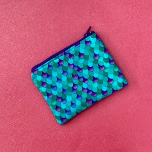 Blue Glittery Mermaid Tail Print Zipper Coin Pouch