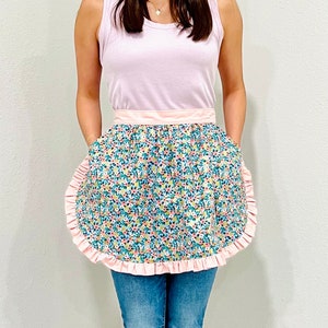 Retro Ruffled Waist / Half Apron in Rifle Paper Rosa in Chambray Blue Print Cotton with Pockets