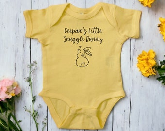Peepaw's Little Snuggle Bunny Color Baby Romper, Spring Baby Shower Newborn Gift, Rabbit Easter Zwangerschap Reveal Present