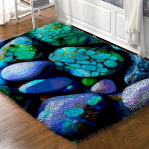 Handmade Personalized Latch Hook Rug Kit - A Unique Gift for Mom, Girlfriend or Wife！