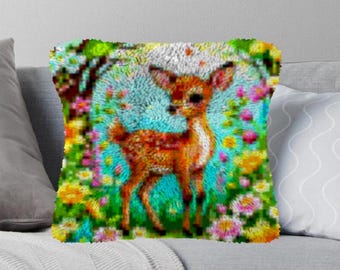 Latch Hook Pillow Kit Animal deer Pattern: DIY Photo Embroidered Pillowcase, Embroidery Kit for Beginners, Birthday Gifts
