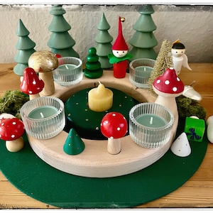 Adventsring, Adventskranz, Geburtstag, Geburtstagsring, Glas-Teelichthalter, Geburtstagskranz, Waldorf, Steckfiguren, Kerzen, Pilz