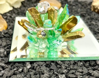 Aventurine and Green Quartz Bling Ring Holder, Engagement, Valentines Day Ring Holder, Mothers Day Gift, Handmade Gift