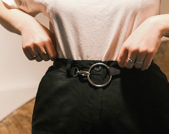 Ein-Ring-Gürtel mit Karabinerverschluss/ 100 % Baumwolle/ längenverstellbar/ Unisex/ Vegan