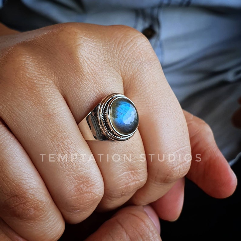 Cute Sterling Silver Ring Natural Labradorite Ring Alternate Engagement Ring Statement Ring Chic Jewelry