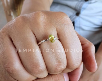 Natural Lemon quartz Ring, Cute Sterling Silver Ring, Statement Ring, Alternate Engagement Ring, Chic Jewelry