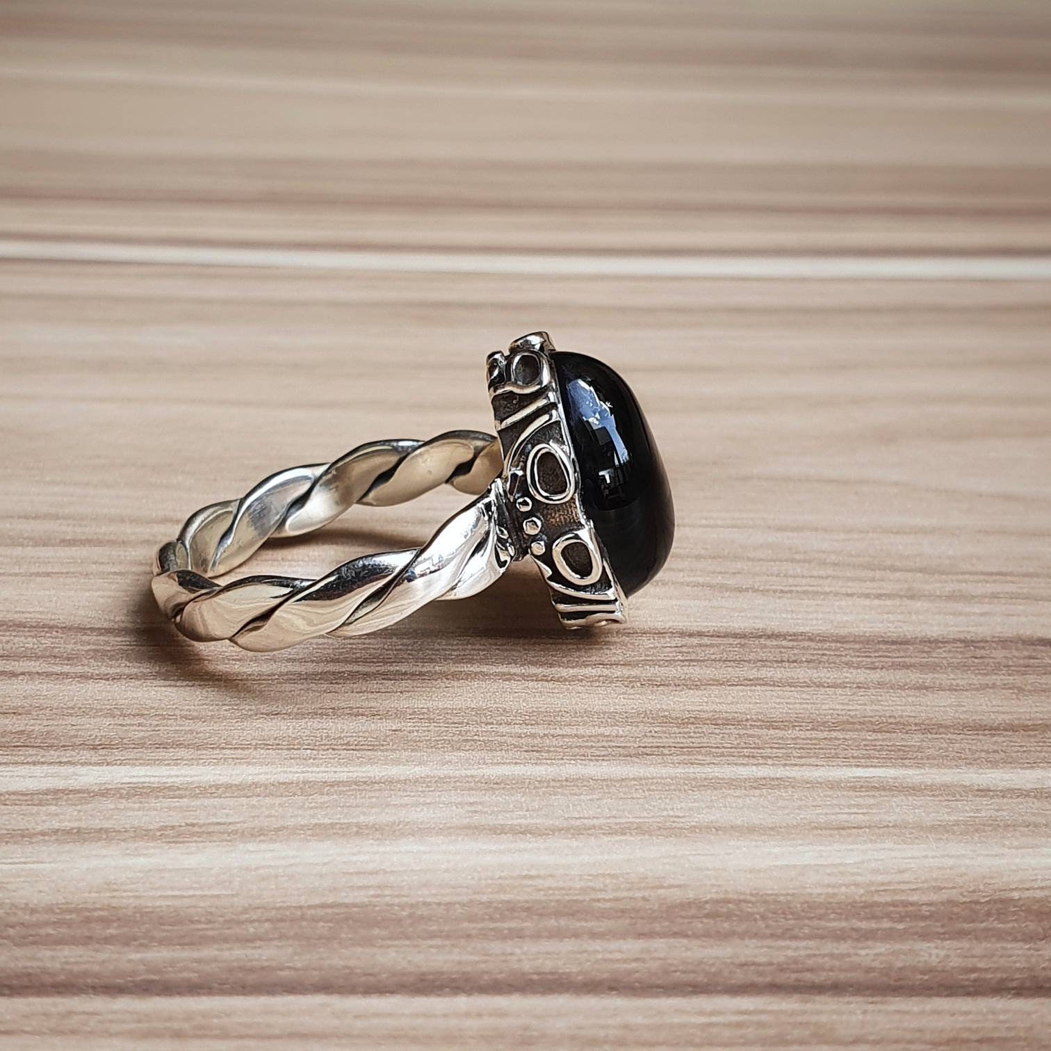 1.25 Ct Oval Black Onyx 925 Sterling Silver Ring Box Oval Black