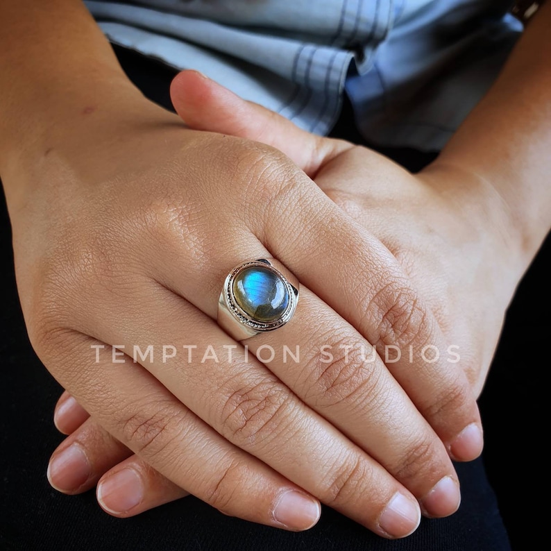 Cute Sterling Silver Ring Natural Labradorite Ring Alternate Engagement Ring Statement Ring Chic Jewelry