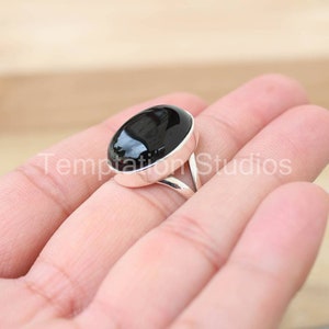 Natural Black Onyx Ring handmade in sterling silver, Birthstone jewelry, Bold Statement ring, christmas gift, crystal jewelry, Unisex Ring