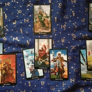 Stesa di 12 carte della Triplice Dea (letture di Ginevra)