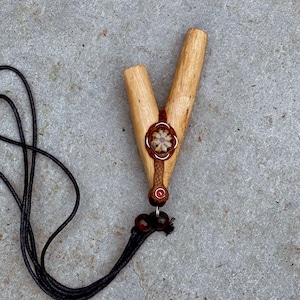 Kuripe Applicator for hapé made of palo santo wood