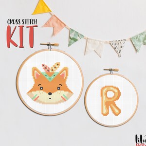 Cross Stitch KIT SET, Boho Fox y Carta Inicial Personalizada. Lindo boho baby animal y alfabeto, punto de cruz de bricolaje, artesanía fácil para principiantes
