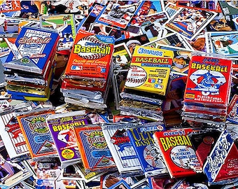 Clearing out house - 100 UN-OPENED Cards in Brand New un-opened Packs & (25) loose cards of your favorite baseball team LOT